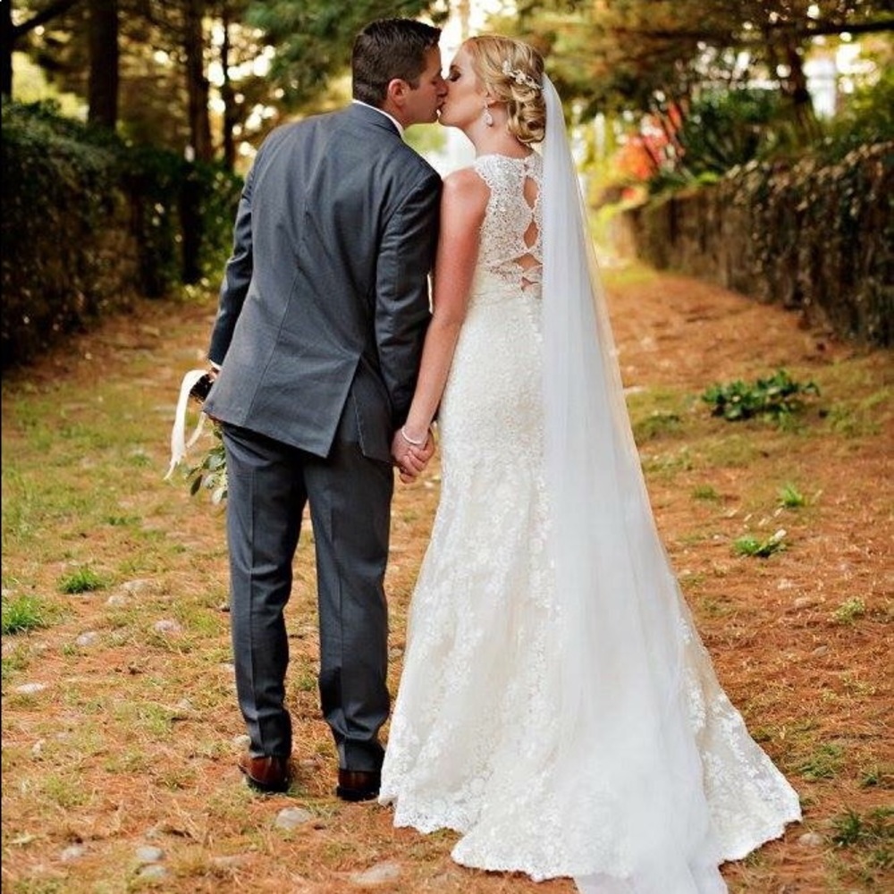 Allure bridal gown